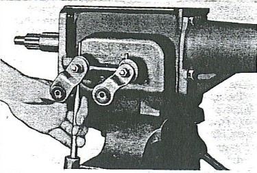 Figure 7 - Drive taper pins out.